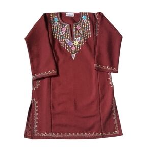 VNTG Embroidered Kaftan Burgundy Red Multi Color Boho Size 36